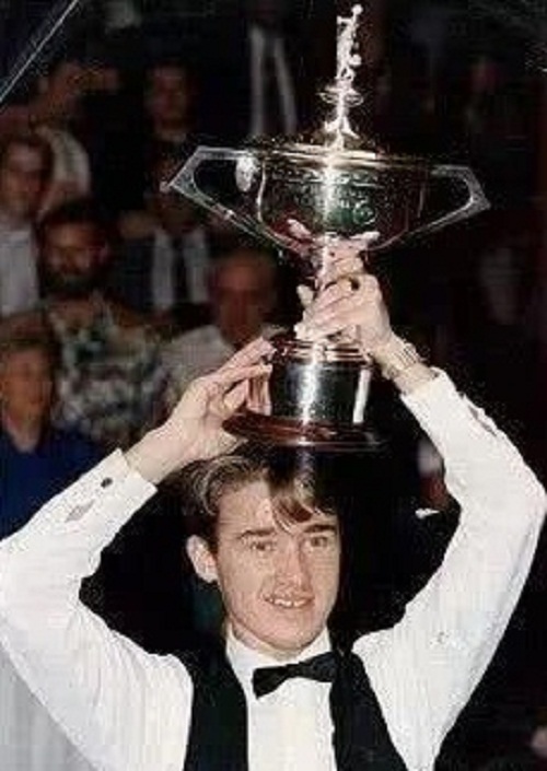 紧随其后的 紧随其后的