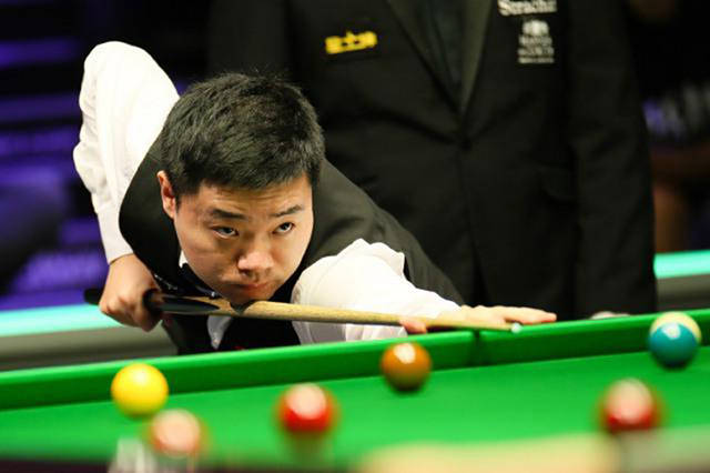 状态下滑的 状态下滑的