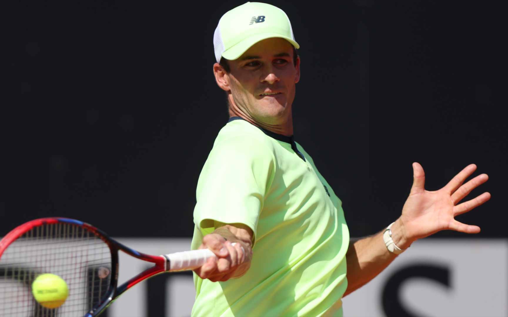 依然显而易 依然显而易